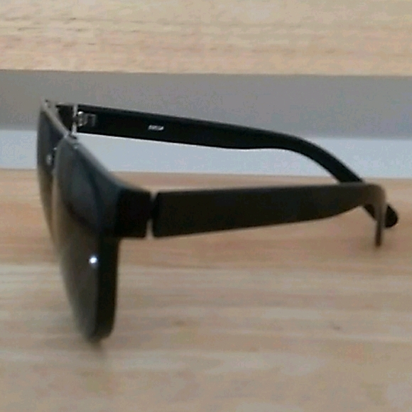 Cute sunglasses - Picture 3 of 4